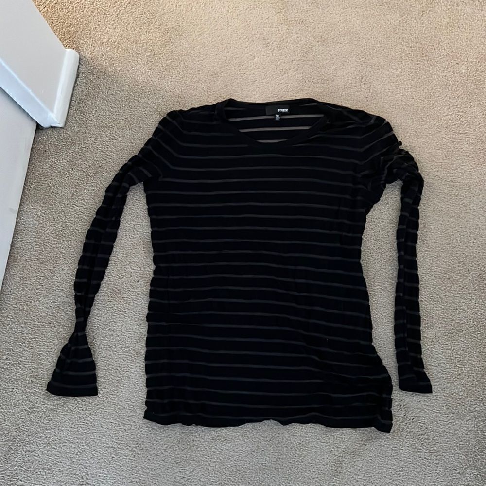 Aritzia XS Black Striped Shirt